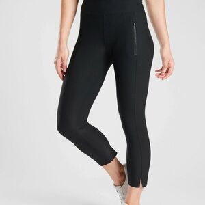 EUC Athleta Stellar Crop Black Pant—Small